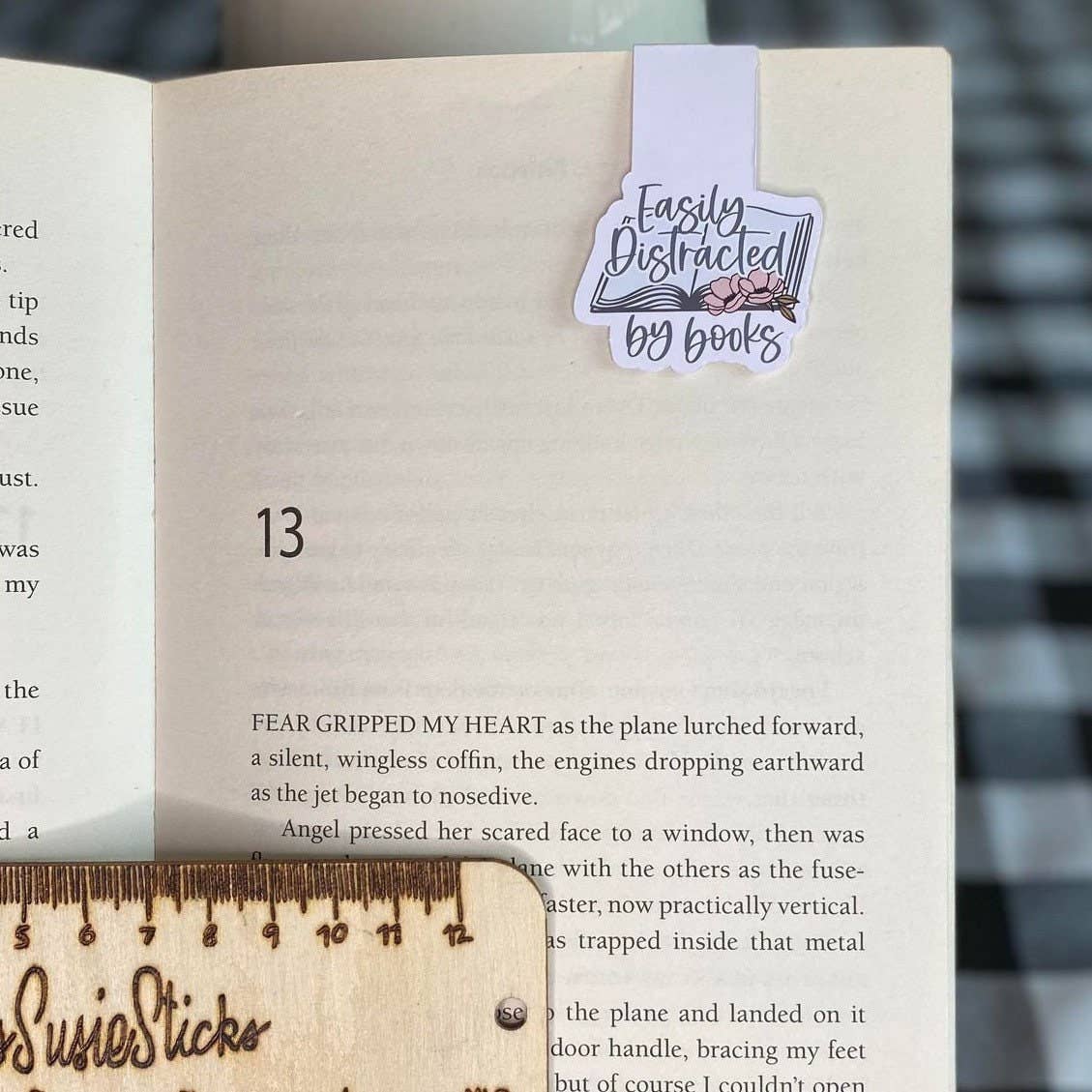 Easily distracted, Magnetic bookmark.